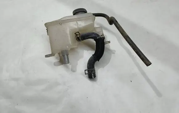 Lexus RX 330 - 350 - 400H Coolant expansion tank/reservoir 