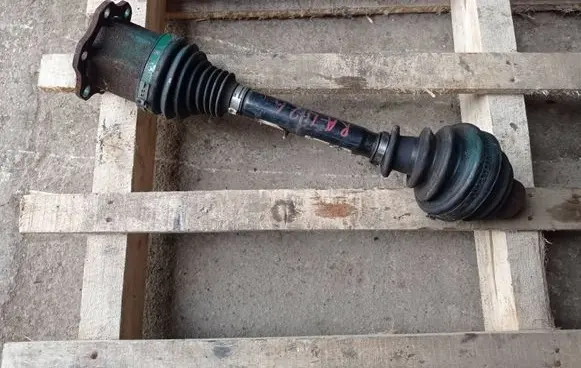 Audi A4 S4 B8 8K Front driveshaft 8k0407271q