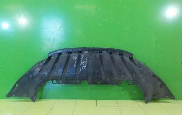 Ford C-MAX II Front bumper skid plate/under tray PRZOD