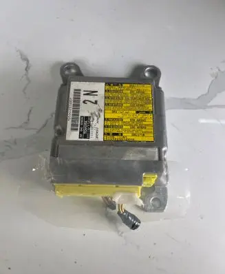 Toyota Prius+ (ZVW40) Airbag control unit/module 8917047220 X05644 150306412