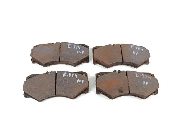Mercedes-Benz G W461 W463 1st Gen Brake pads (front) A0084204020