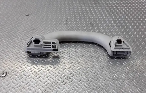 Rear interior roof grab handle