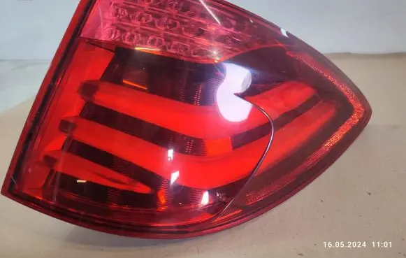 Rear/tail lights