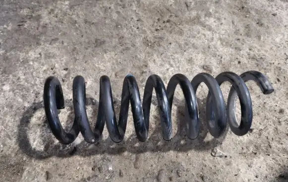 Mercedes-Benz SLK R172 Rear coil spring