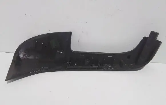 Rear door exterior handle/bracket