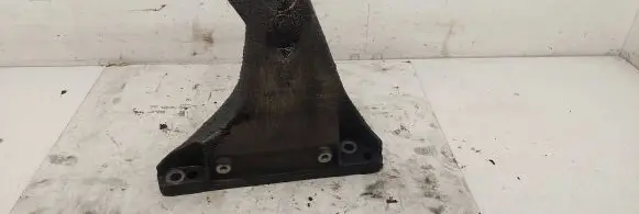 Audi A6 S6 C5 4B Engine mounting bracket 8D0199308L