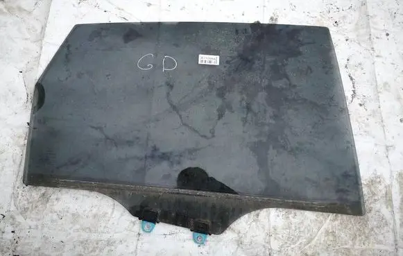 Honda CR-V Rear door window glass AS3
