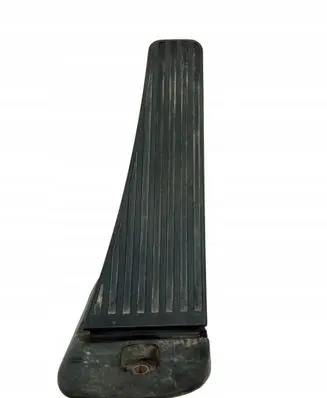 Volvo XC90 Accelerator throttle pedal 