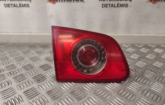 Volkswagen PASSAT B6 Tailgate rear/tail lights 3C9945093