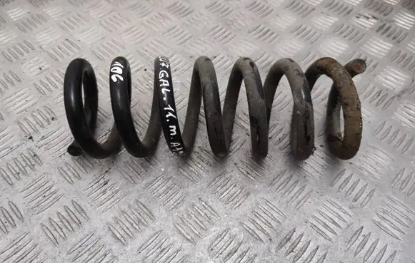 Mercedes-Benz E C207 W207 Rear coil spring
