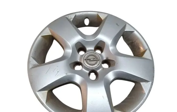Opel Astra H R16 wheel hub/cap/trim 13198634