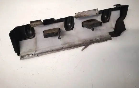 Jeep Grand Cherokee (WK) Other exterior part 53013787AA