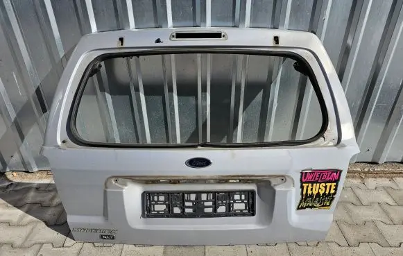 Ford Maverick Tailgate/trunk/boot lid