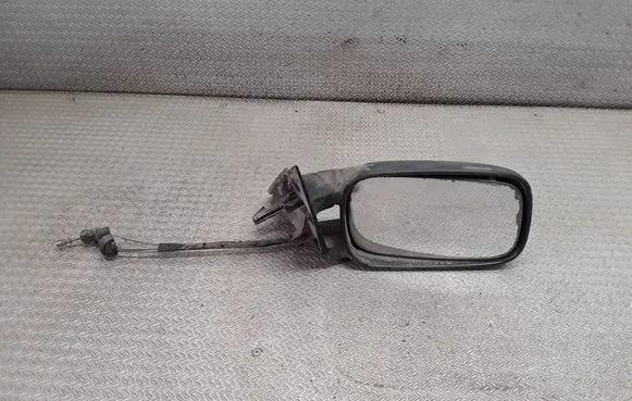Volkswagen PASSAT B4 Manual wing mirror E10017300