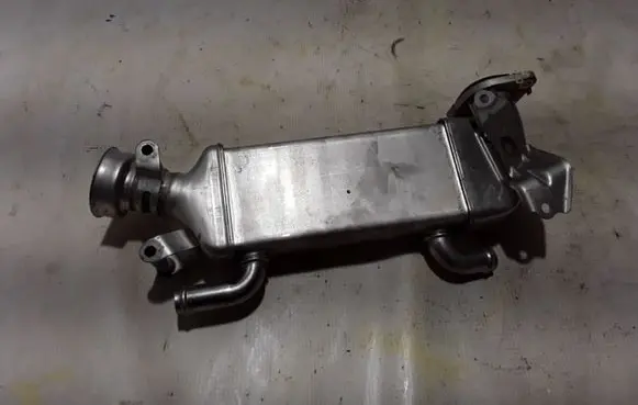 Mercedes-Benz GLA W156 EGR valve cooler A6511400575