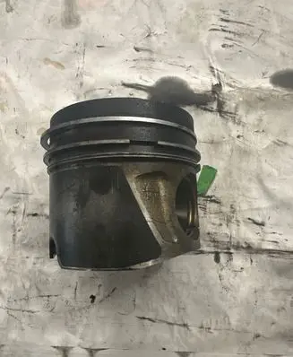 Mercedes-Benz GLC X253 C253 Piston 8349F
