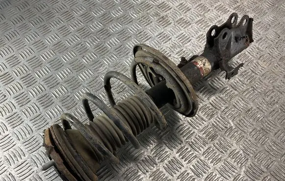 Toyota Avensis T270 Front shock absorber with coil spring