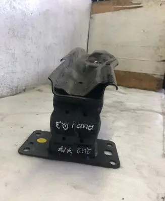 Audi Q3 F3 Rear bumper cross member 191505