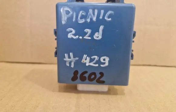 Toyota Picnic Door control unit/module 8598044011 0515003380 DENSO