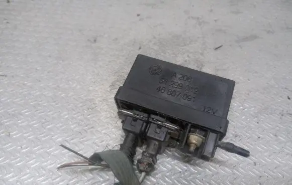 Fiat Stilo Glow plug pre-heat relay 51299012 46807091