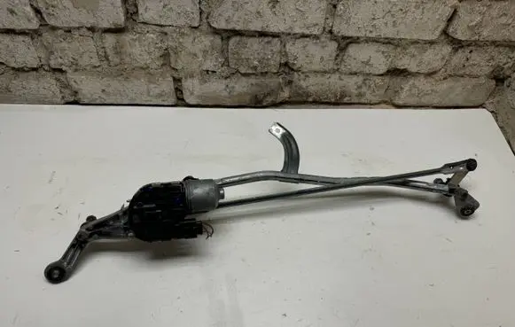 Mercedes-Benz C W205 Front wiper linkage and motor A2058208102 3397021658 1397220729