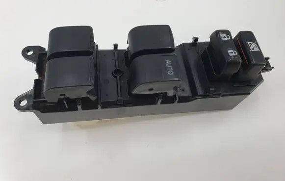 Toyota Auris E180 Electric window control switch 192830