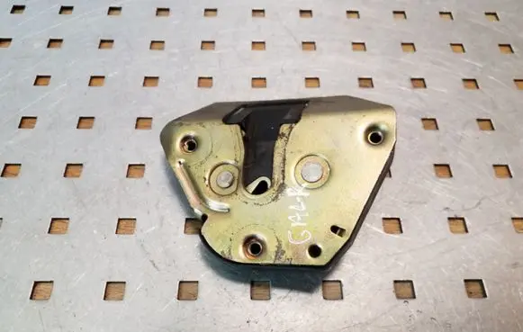 Citroen Berlingo Sliding door lock 