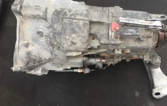 BMW 3 E46 Manual 5 speed gearbox 1053401146 2102-2226