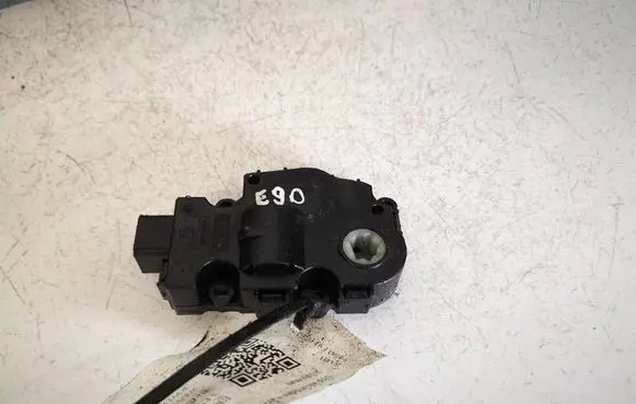 BMW 3 E90 E91 Air flap motor/actuator EFB332