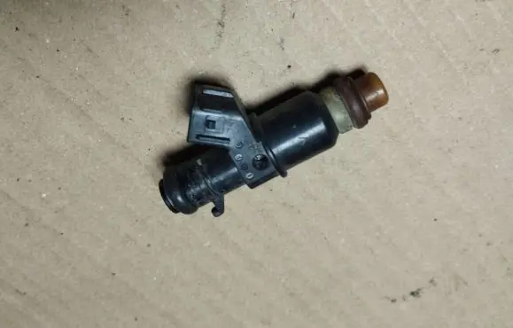 Honda Civic Fuel injector UF21AASY