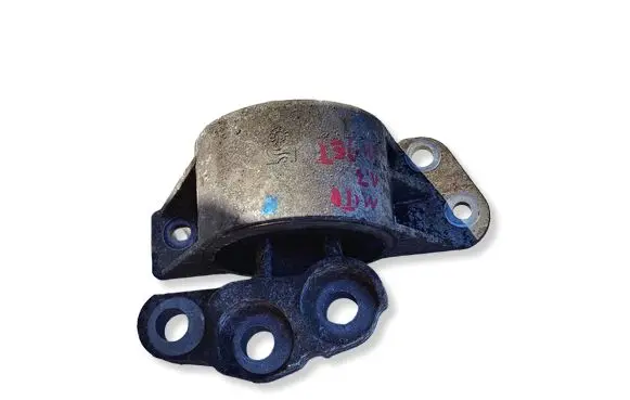 Alfa Romeo Mito Engine mounting bracket 