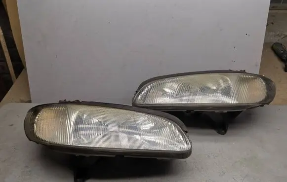 Opel Omega B1 Headlights/headlamps set 90457761
