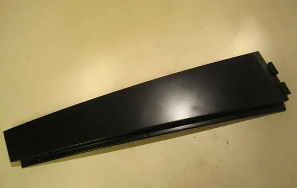 Volkswagen PASSAT B6 (B) Pillar trim (exterior) 3C0839901