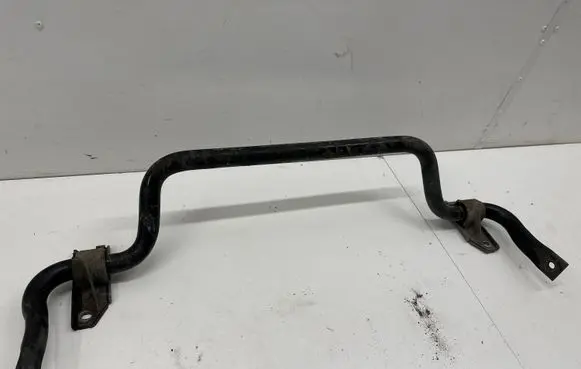 Mercedes-Benz C W205 Front anti-roll bar/sway bar A2063230465