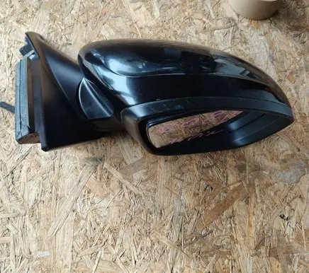 Peugeot 208 II Front door electric wing mirror 232636346