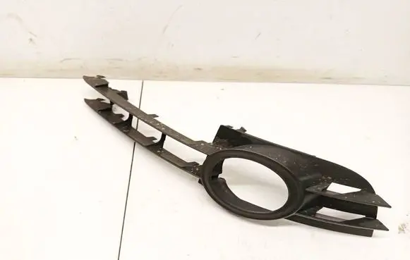 Audi A6 S6 C6 4F Front bumper lower grill 13678