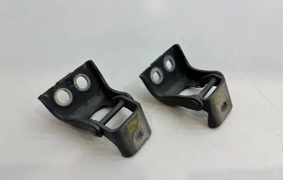 Mercedes-Benz Citan W415 Front door upper hinge 115113502