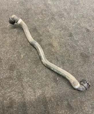 BMW X5 F15 Engine coolant pipe/hose 7646703