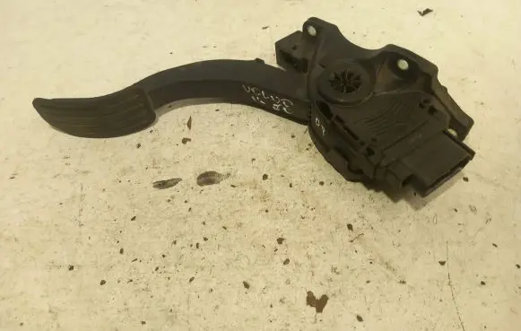 Volvo V70 Accelerator throttle pedal 6G929F836AD 6PV00922000 C95YE03