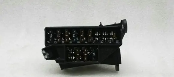 Mercedes-Benz ML W166 Fuse module A1665459340