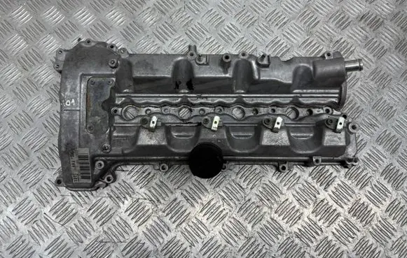 Toyota Corolla Verso AR10 Rocker cam cover 1120126030 02271233