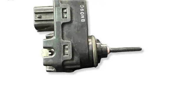 Mazda CX-5 II Headlight level adjustment motor BM09C