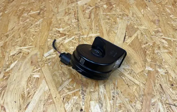 BMW 3 G20 G21 Horn signal 7492205