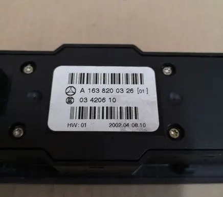 Mercedes-Benz ML W163 Electric window control switch A1638200326
