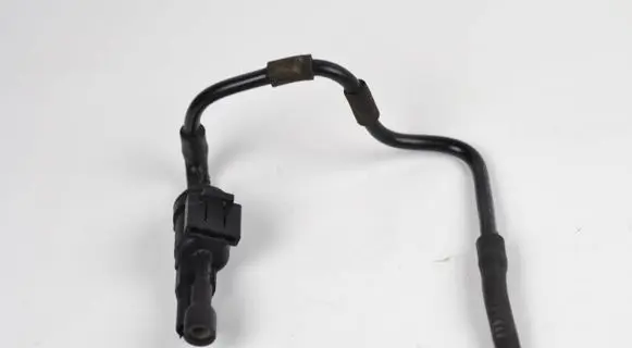 Mercedes-Benz A W176 Vacuum valve 0025407097 48B43625C02
