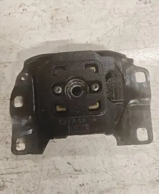 Volvo V40 Gearbox mount 322A68 21901