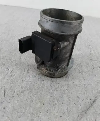 Audi A6 S6 C6 4F Mass air flow meter 