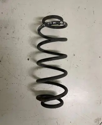 Suzuki Swift I Rear coil spring