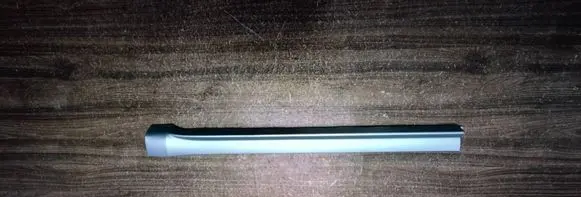 Rear door trim (molding)