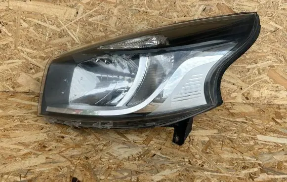 Renault Trafic III (X82) Headlight/headlamp 260605173R 3934404